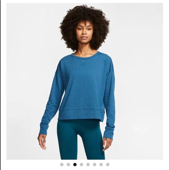 Nike yoga with open back. Size medium. NWT - Picture 1 of 8